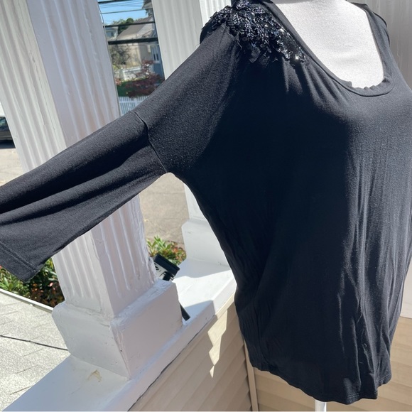 Soprano Black Shirt with Beaded Shoulder Detail Size L - Picture 6 of 12
